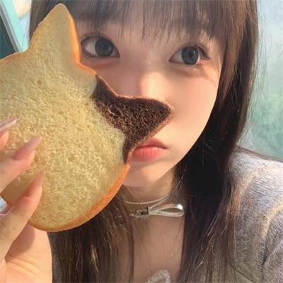 契约绑定黑月光